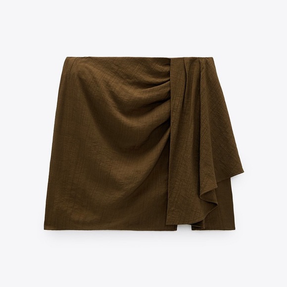 Zara Ruched Mini Skirt - Picture 3 of 9